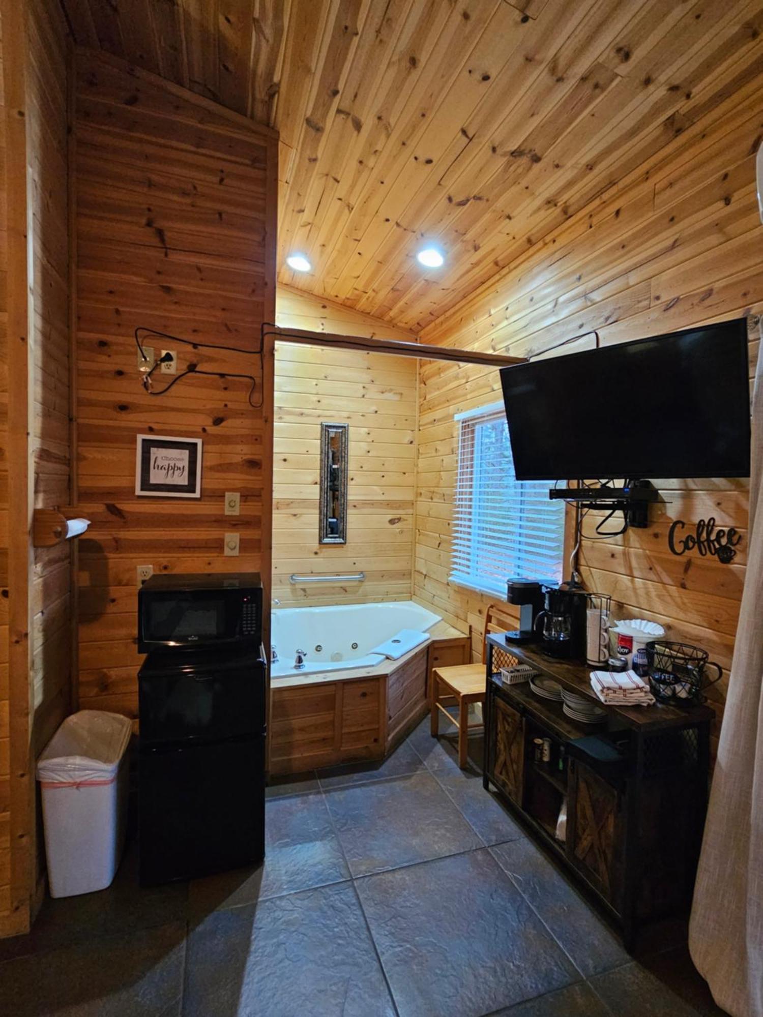 5 Min To Beaver Lake-King Bed-Fire Pit-Jetted Tub #5 Eureka Springs Exterior foto