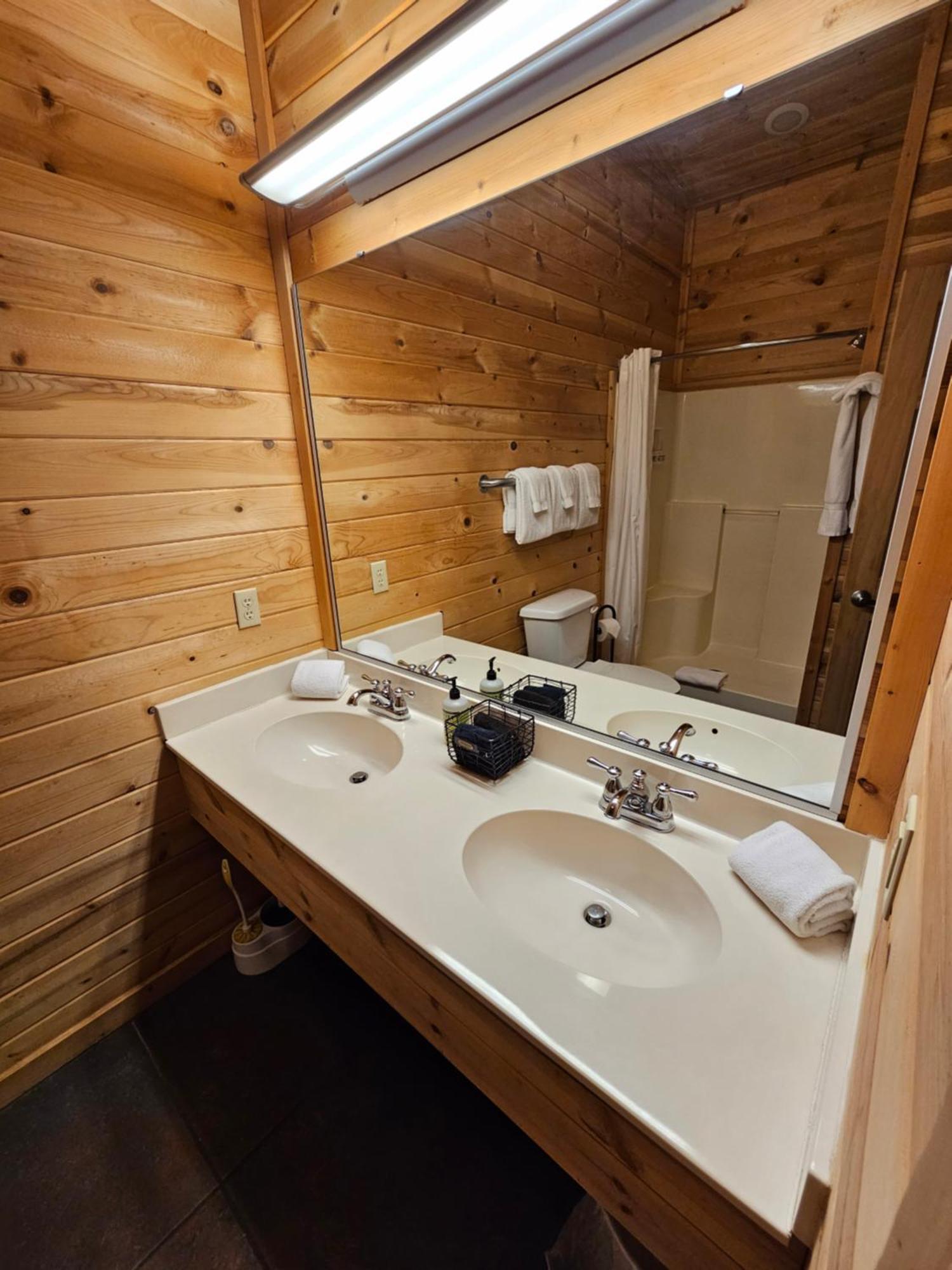 5 Min To Beaver Lake-King Bed-Fire Pit-Jetted Tub #5 Eureka Springs Exterior foto